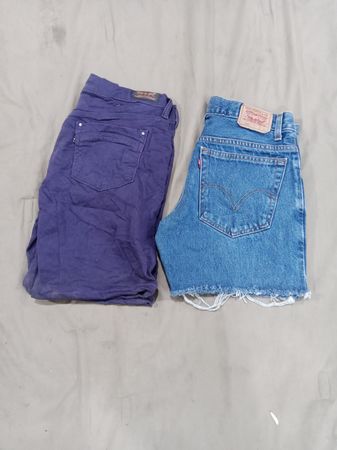 Levis Ladies Short