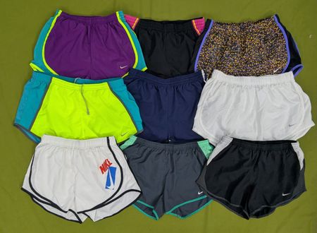 💥 RV3454 Nike Mini Shorts