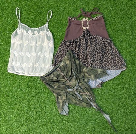 5558 - Y2K Style Cami Top