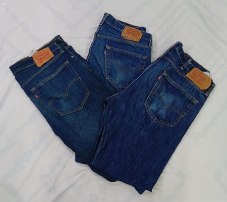 CR8406 VINTAGE LEVI'S MEN JEANS