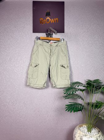 Levi’s Cargo Shorts | R-79