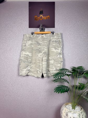 Wrangler Premium Cargo Shorts | R-83