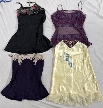Feminine Floral & Lace Cami Tops (365)