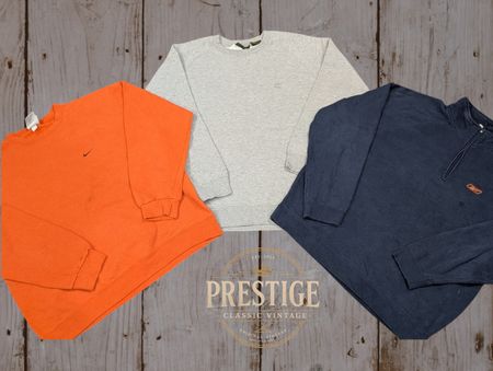 Pull à capuche de marque