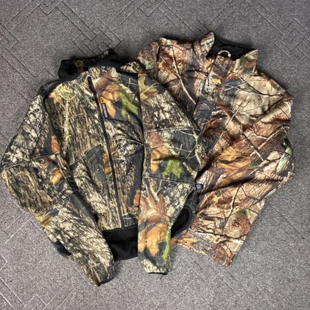 Realtree Camouflage jackets (cv 19)