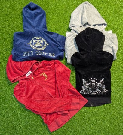 5605 - Juicy Couture Hoodies