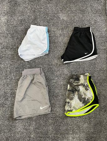 Nike Running Shorts - (14/05)