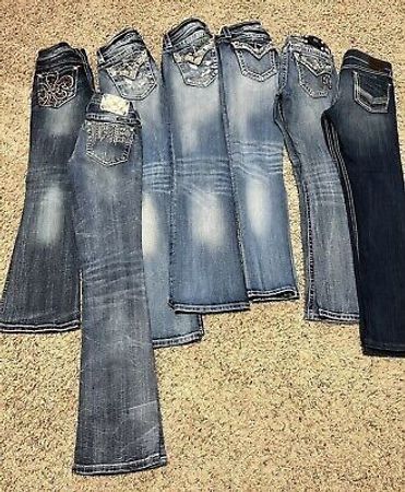 Pantalones de mezclilla acampanados