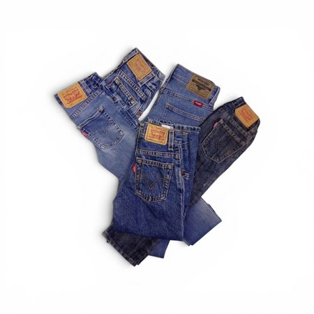 Jeans Levi's para niños y jeans Wrangler
