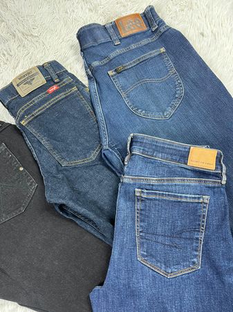 Mix branded jeans