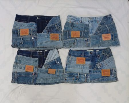 CR8474 JUPE EN DENIM RECYCLÉ MINI AVEC CEINTURE LEVI'S