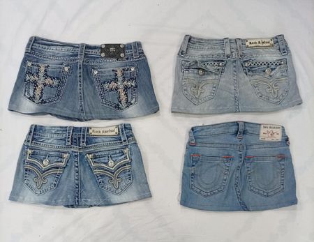 CR8460 UPCYCLED MIX BRANDED MINI DENIM SKIRTS