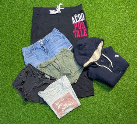 5643 - Hollister, Aeropostale, Abercrombie, Unbranded Short, T-Shirts, Hoodies, Trousers