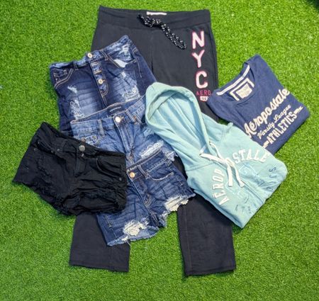 5644 - American Eagle, Abercombie, Aeropostale, Unbranded short, T-Shirts Hoodies, Trousers