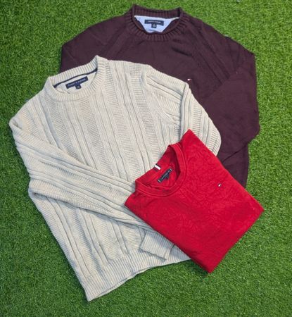 5652 - Tommy Hilfiger Sweaters