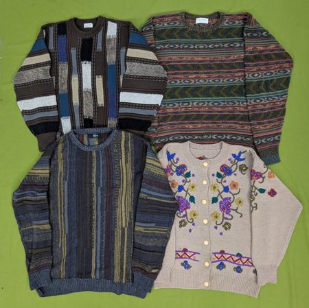 RV3507 Printed Sweaters