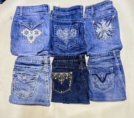L.A.IDOL USA.  AND OTHER MIX BRANDS MINI SKIRTS (AW 068)
