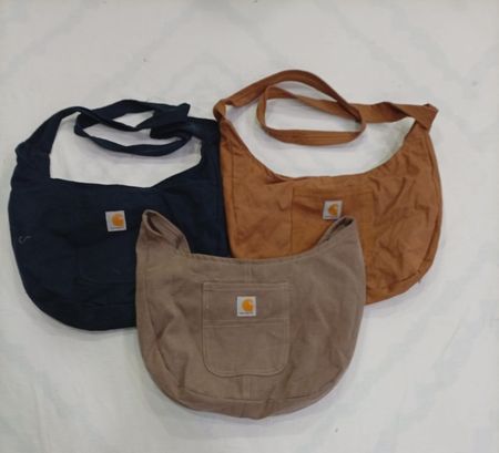 CR8514 UPCYCLED CARHARTT BAGS