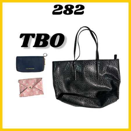 Mix branded Bags (brands)Louis  Vuitton , Pol& bear & Hermes , Guess etc Almost Famous #282.