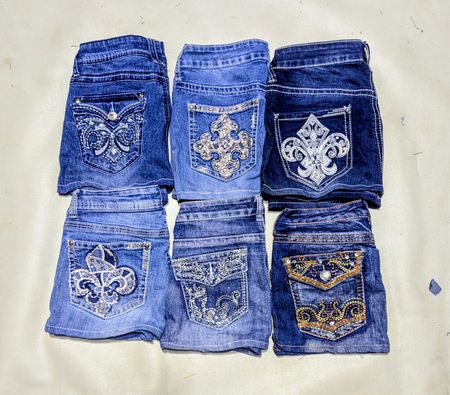 EARL JEANS AND OTHER MIX BRAND MINI SKIRTS (AW 067)