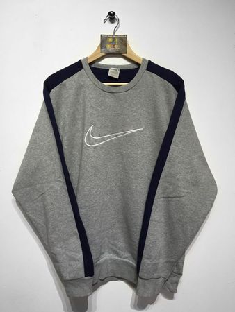Nike sweatshirt