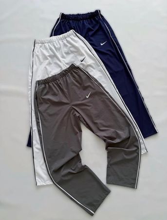 Premium vintage Nike Trackpants