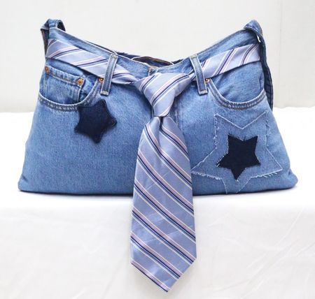 CR1640 UPCYCLED DENIM SHOULDER BAG