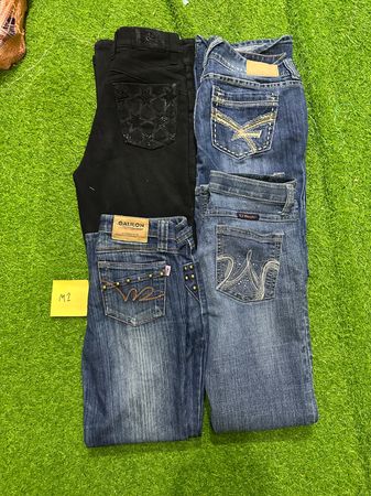 y2k woman’s jeans