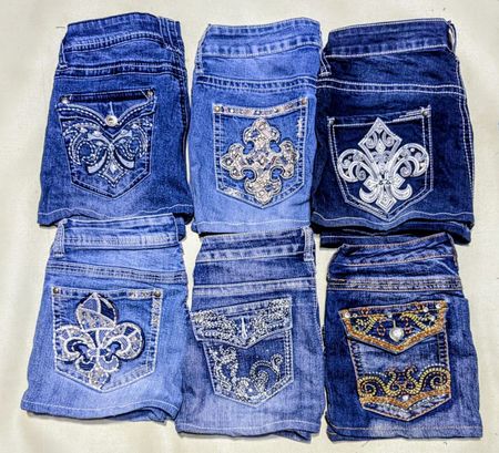 EARL JEANS AND OTHER MIX BRAND MINI SKIRTS (AW 067)