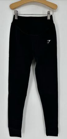 Gym shark leggings