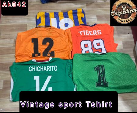 Vintage sports Tshirt Ak 042