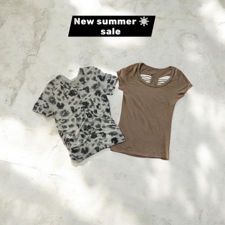 Half sleeves top