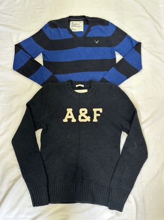 American eagle and Aeropostale Sweater/B# 084