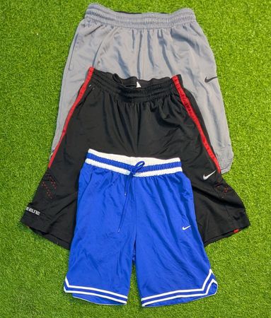 5725 - Nike Shorts