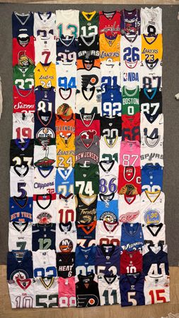 NFL NHL jerseys 95 pieces