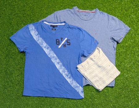 5739 - Tommy Hilfiger Half Sleeves T-Shirts