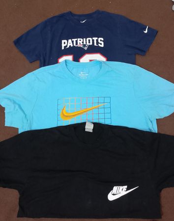 Nike T-Shirts 23 pieces