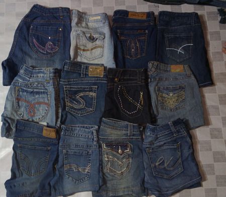 NO BOUNANDRAIES OTHER MIX BRANDS MINI SHORTS (ID 1231)