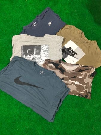 T-shirt girocollo Nike