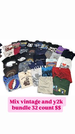 32 piece mix T-shirts bundle