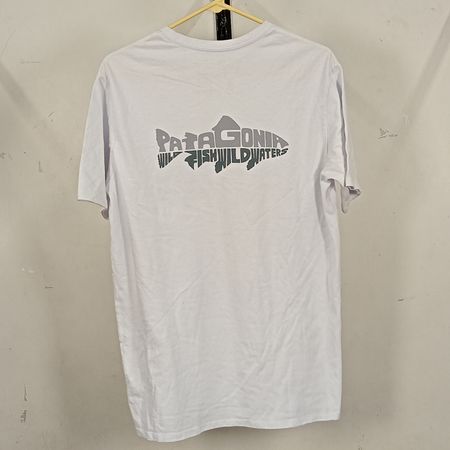 PATAGONIA T-SHIRT & MENS SHIRTS BUNDLE 03