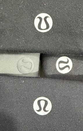 Lululemon leggings (496)