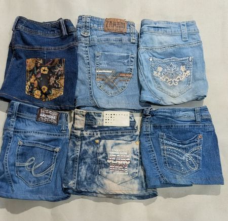 WALLFLOWER AND OTHER MIX BRANDS MINI SKIRTS (AW 045)