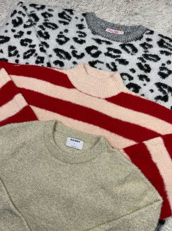 Fashion sweater