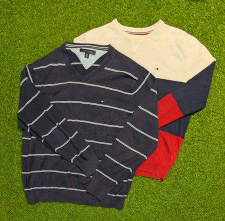 5843 _ Tommy Hilfiger Sweaters