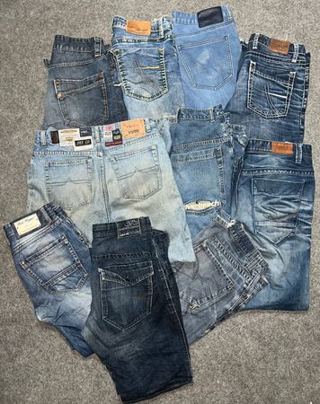 Gerade Jeanshose (ID-0217)