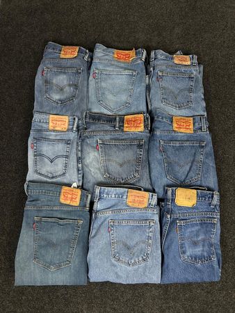 Men's Levis mix code jeans