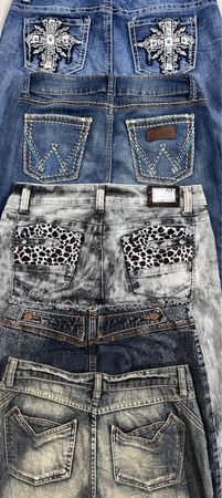 Y2k flared & bootcut embellished jeans (513)