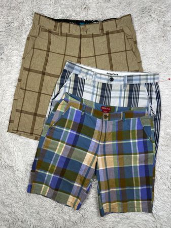 Check shorts