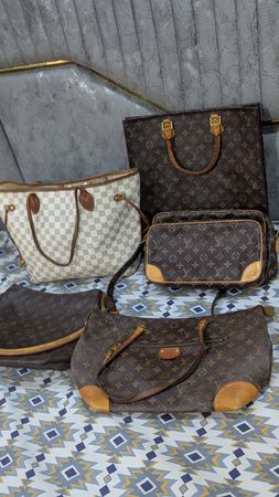 Louis Vuitton authentic handbags